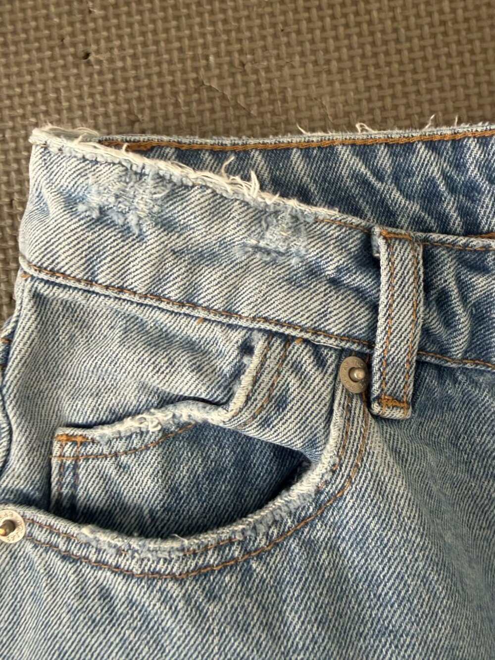 ROLLA'S Kate Baggy Jeans – 29-Light Wash- High Rise-Straight- Premium Denim - Picture 14 of 14